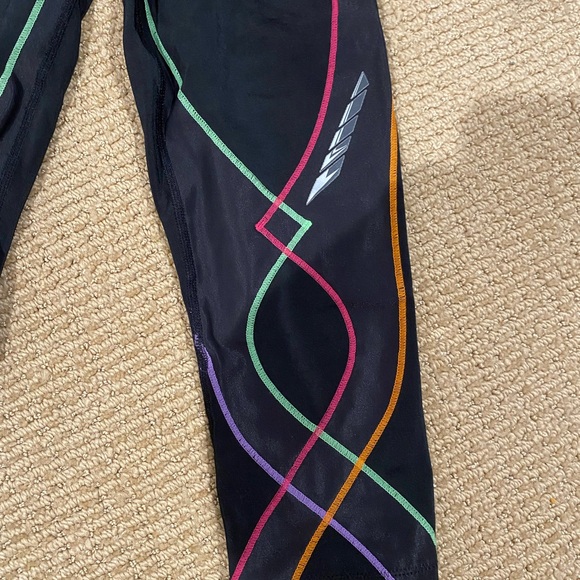 CW-X compression tights in excellent condition, size small. Best work out tights - Picture 4 of 11